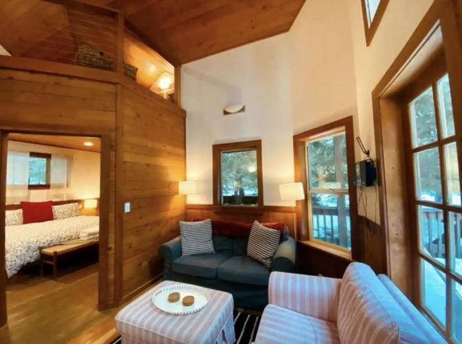 Resort Springs Ashland